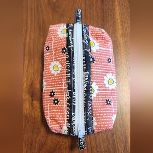 🥰 Mini Duffle Bag 😍🎁 NWOT